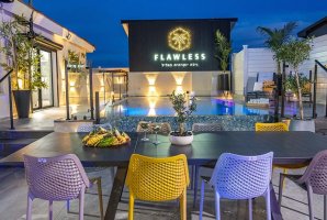 וילה פלואולס