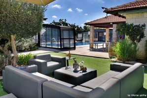 אחוזת צוריאל 9