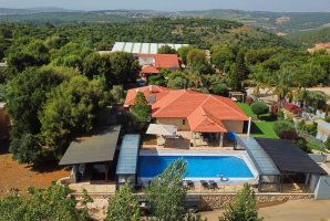 אחוזת צוריאל 4