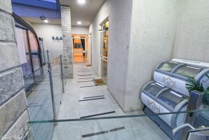 אחוזה על המים 44