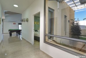 אחוזת שושנים בוטיק 17
