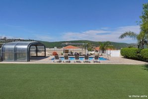 אחוזת שושנים בוטיק 15