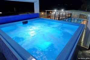 אחוזת שושנים בוטיק 47