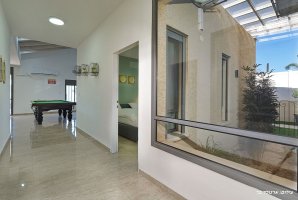 אחוזת שושנים בוטיק 17