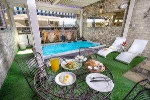 וילה אנדראה 70