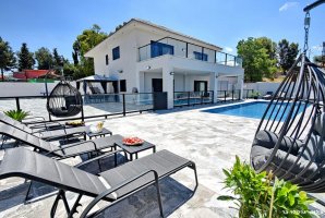 וילה מאסאי 12