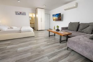 וילה לופז 30