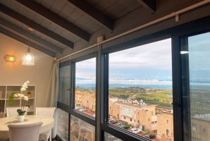 אחוזת רוורי 24