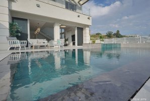 וילה סטארלייט 57