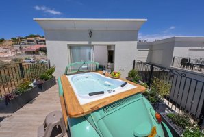 וילה רום פרימיום 10