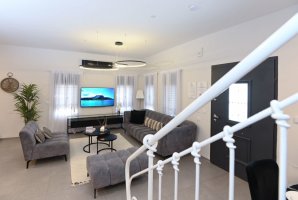 וילה לארבל 27