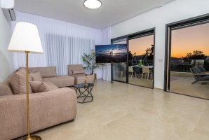 שייה ריזורט 52