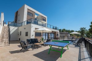 שייה ריזורט 7