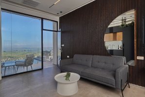 Suite Of Dreams 17