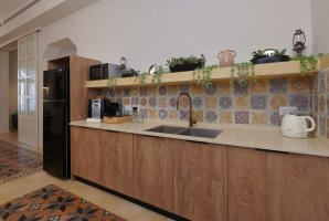 אואזיס פאלאס 19
