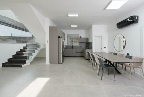 אחוזת אסתובן 21