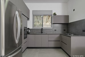 אחוזת אסתובן 22