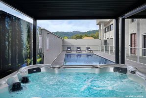 אחוזת אסתובן 18