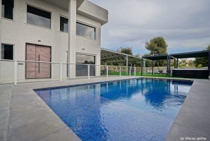 אחוזת אסתובן 53