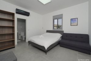 אחוזת אסתובן 21