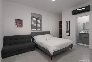 אחוזת אסתובן 27