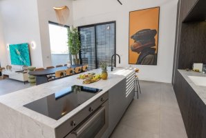 וילה אלפא 16