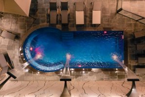 רון וילאג בוטיק 9