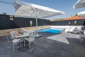 אחוזת לונר 22