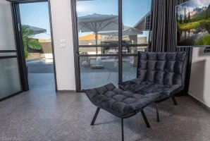 אחוזת לונר 24