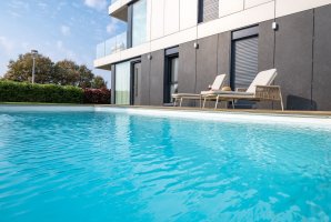 מיקונוס על הים 5