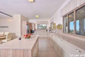 רוז גרדן בוטיק