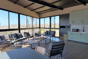 אחוזת לונריה 18