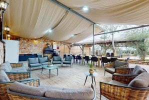 אחוזת האלונים 2