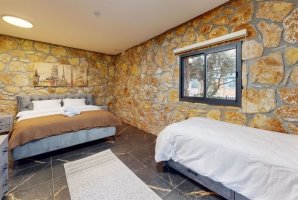 אחוזת האלונים 6