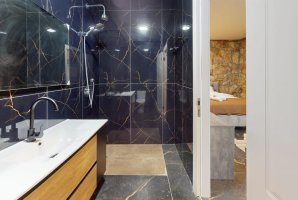 אחוזת האלונים 17