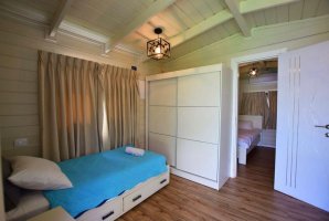 אחוזת ראש ההר 28