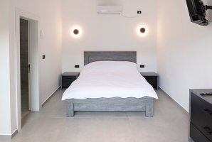 וילה לארא 16