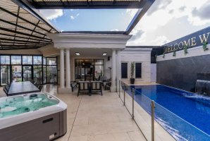 וויט פאלאס 3