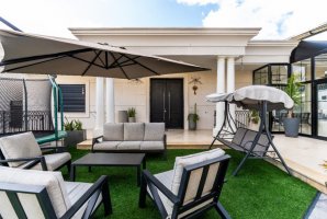 וויט פאלאס 12