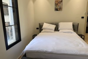 וויט פאלאס 17