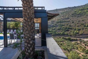 וילה אחוזת המעיין 1