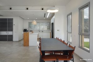 אחוזת אדל בכפר 56